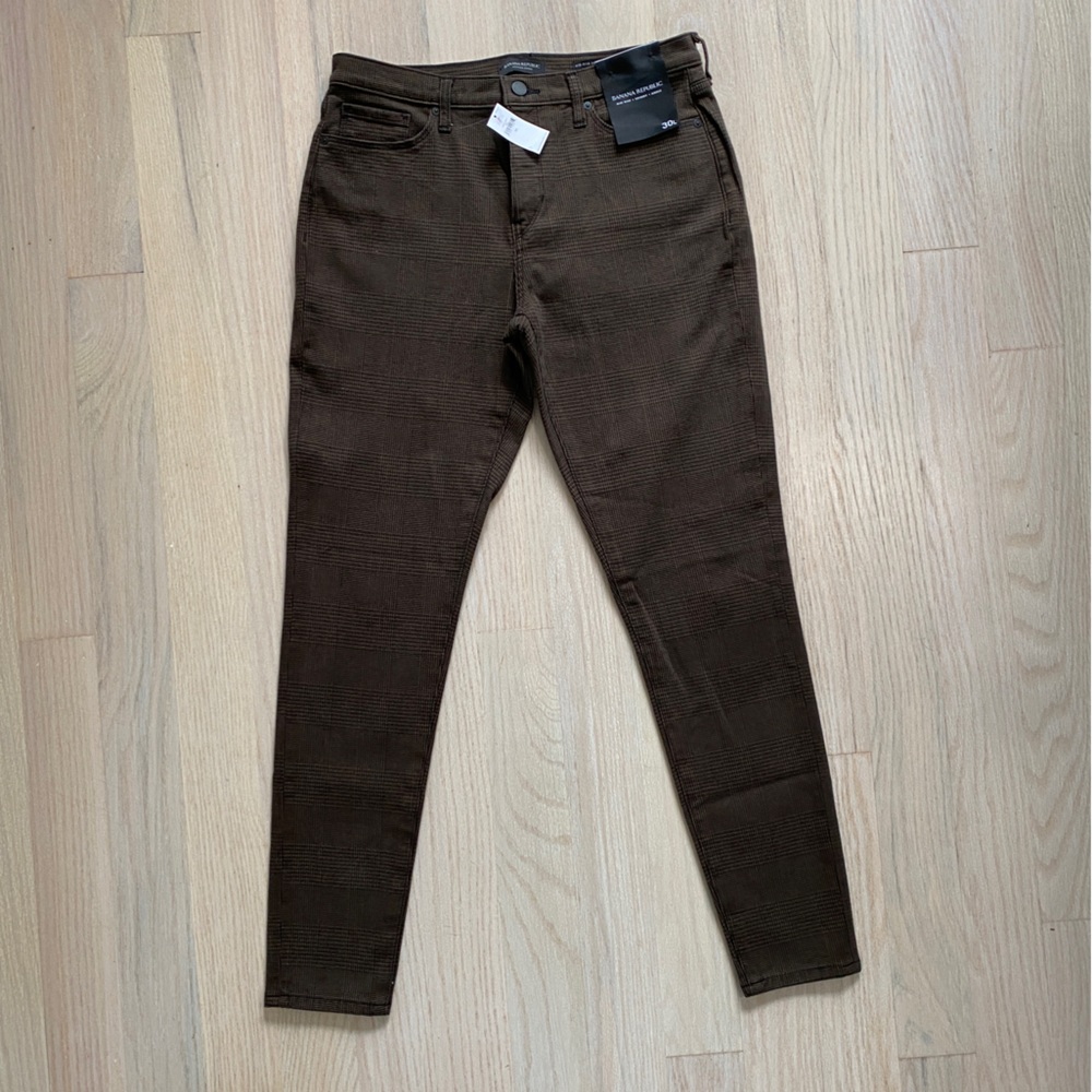 NWT Banana Republic womens straight leg paints in size 30 L
